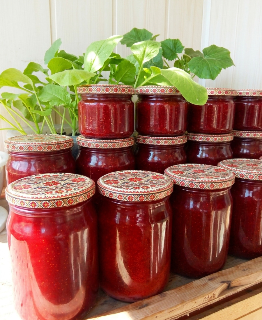 🍽️ Полуничний джем на зиму з желфіксом: мій улюблений рецепт густенького і дуже смачного вареннячка із полуниці