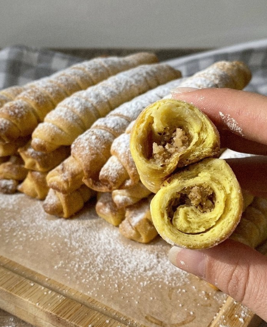 🍽️ Сметанне печиво з горіховою начинкою: проста, швидка і бюджетна випічка до чаю, яку ми просто обожнюємо
